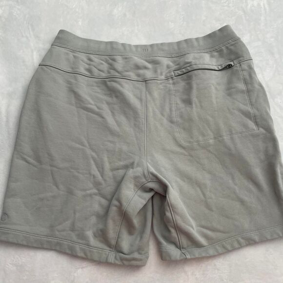 Lululemon Sweat Shorts Men's XL Athleticwear Athleisure Workout Gym - Picture 2 of 4